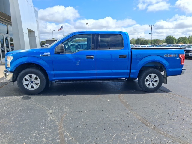 2015 Ford F-150 XLT photo 2