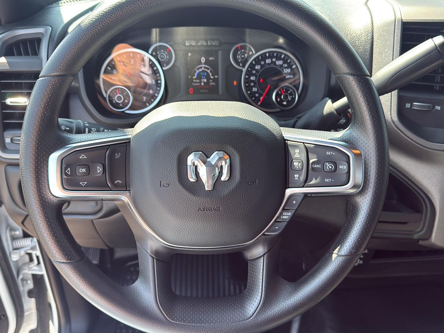 2025 Ram 3500 Tradesman photo 14