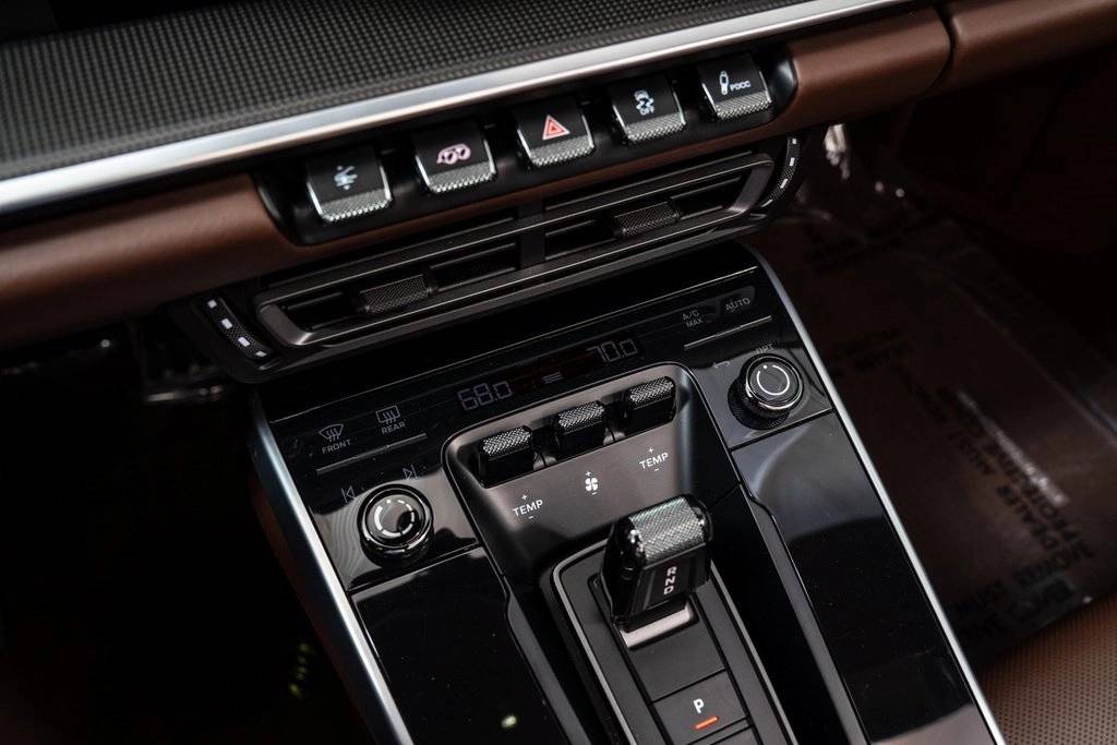 2024 Porsche 911 4S Targa 4 GTS photo 20