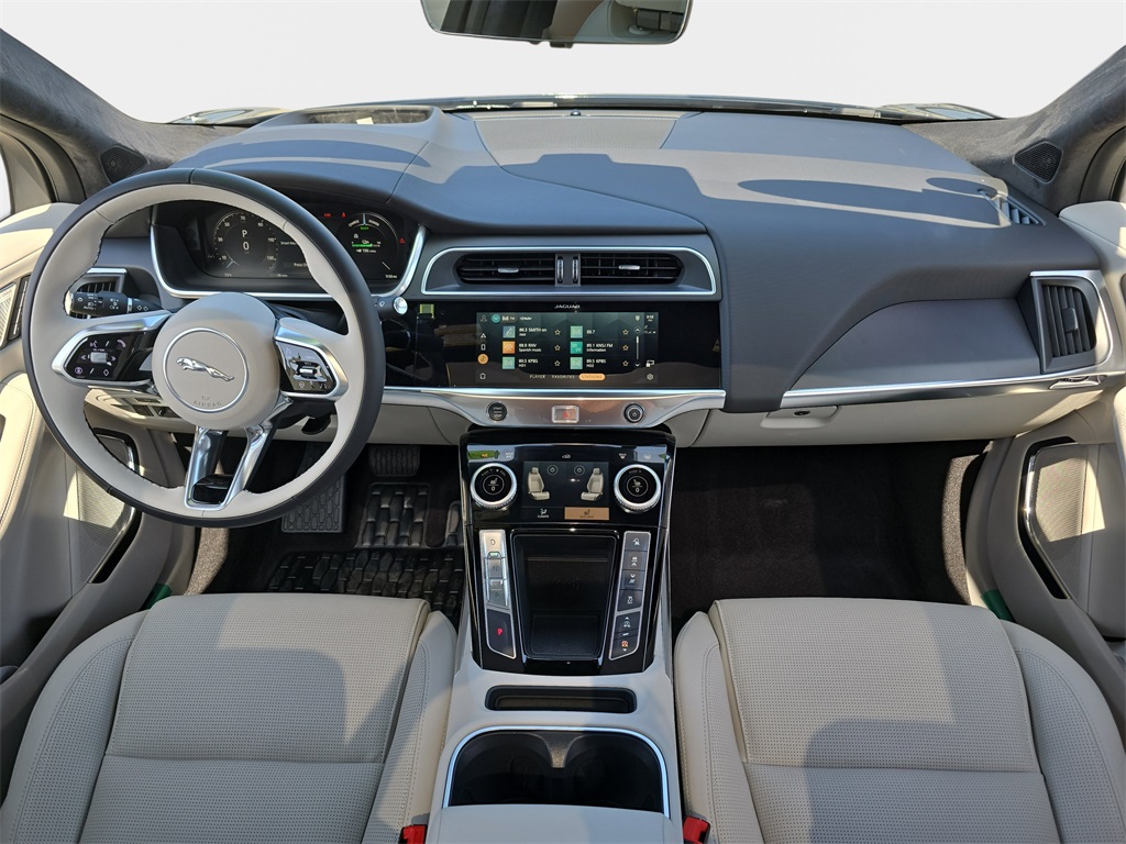 2024 Jaguar I-PACE HSE photo 9