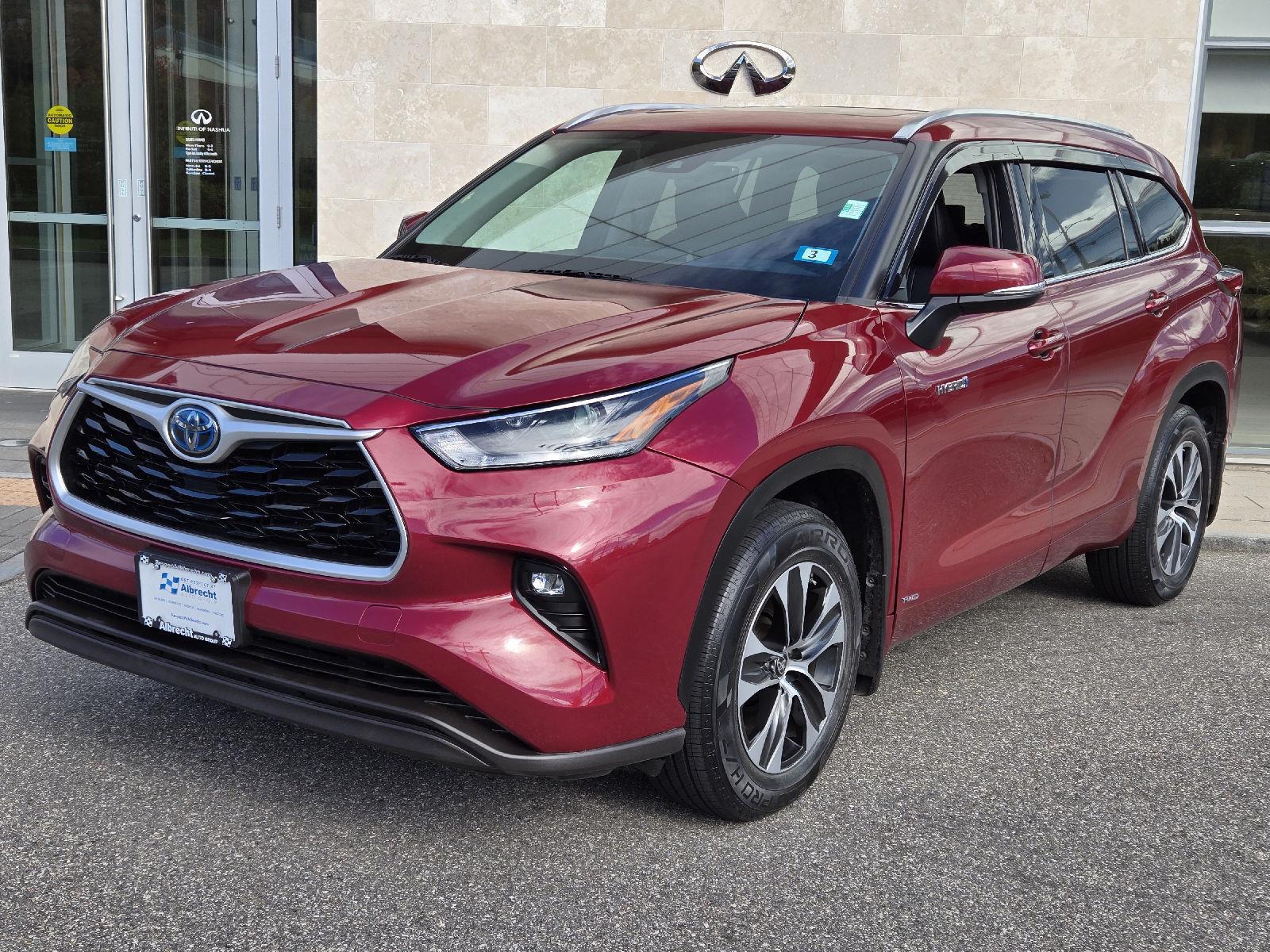 2021 Toyota Highlander XLE's photo