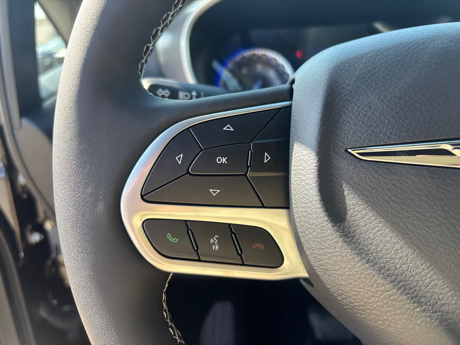 2025 Chrysler Voyager LX photo 22