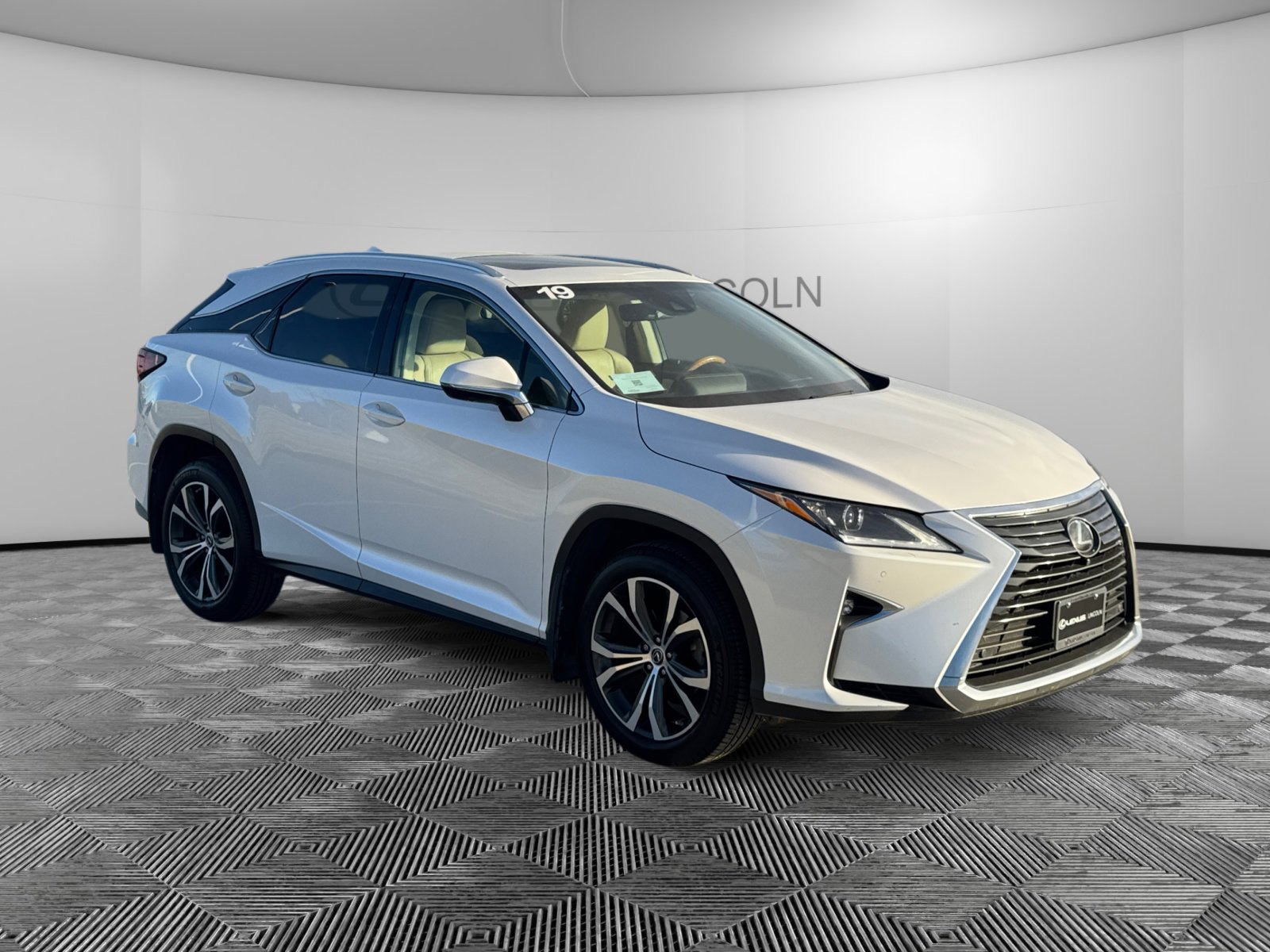 2019 Lexus RX 350's photo