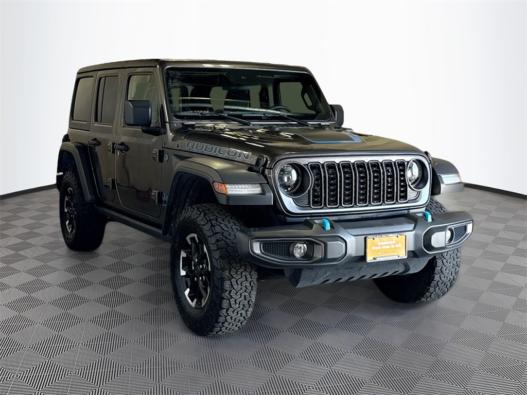 2024 Jeep Wrangler Rubicon 4xe photo 3