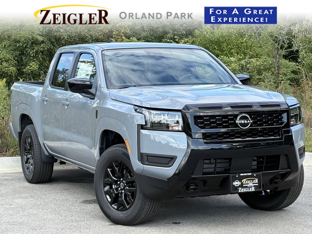 2026 Nissan Frontier SV photo 2