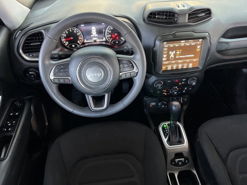 2022 Jeep Renegade Latitude photo 4