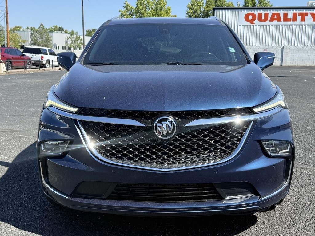2022 Buick Enclave Avenir photo 3