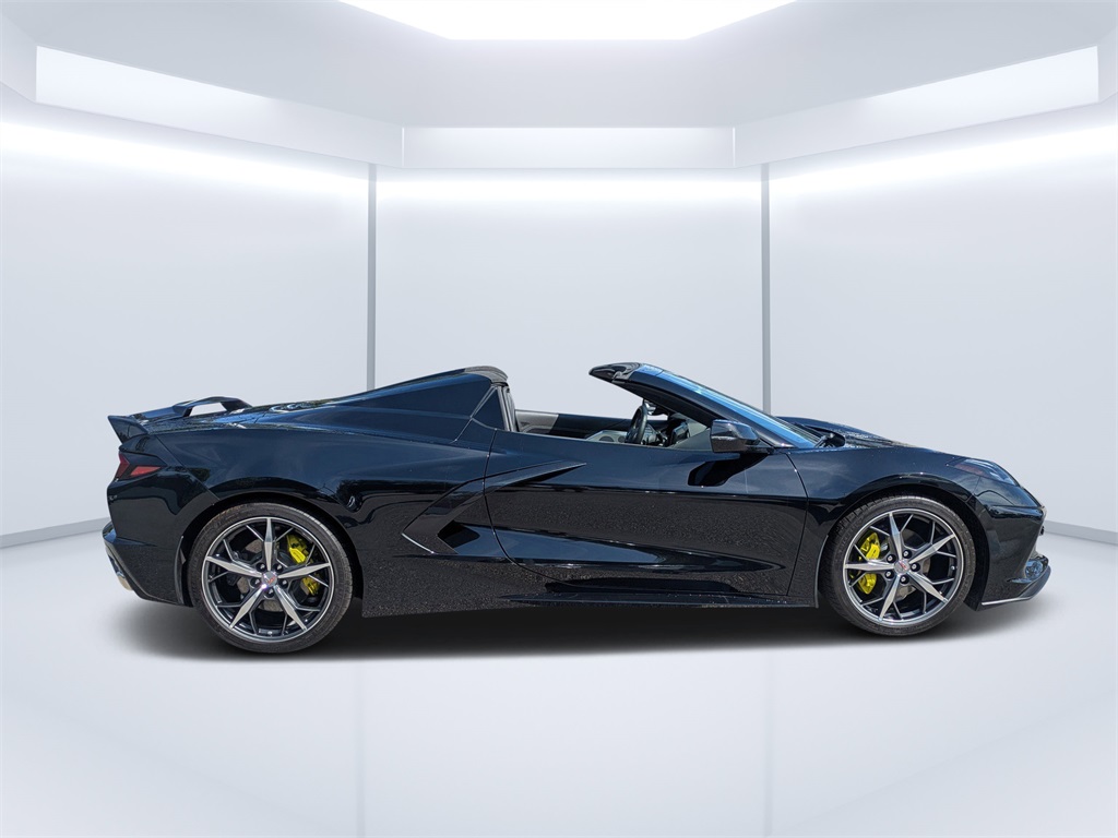 2023 Chevrolet Corvette Stingray Convertible 3LT photo 2