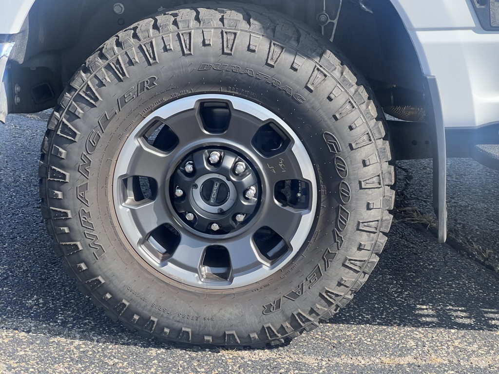 2023 Ford F-250 photo 7