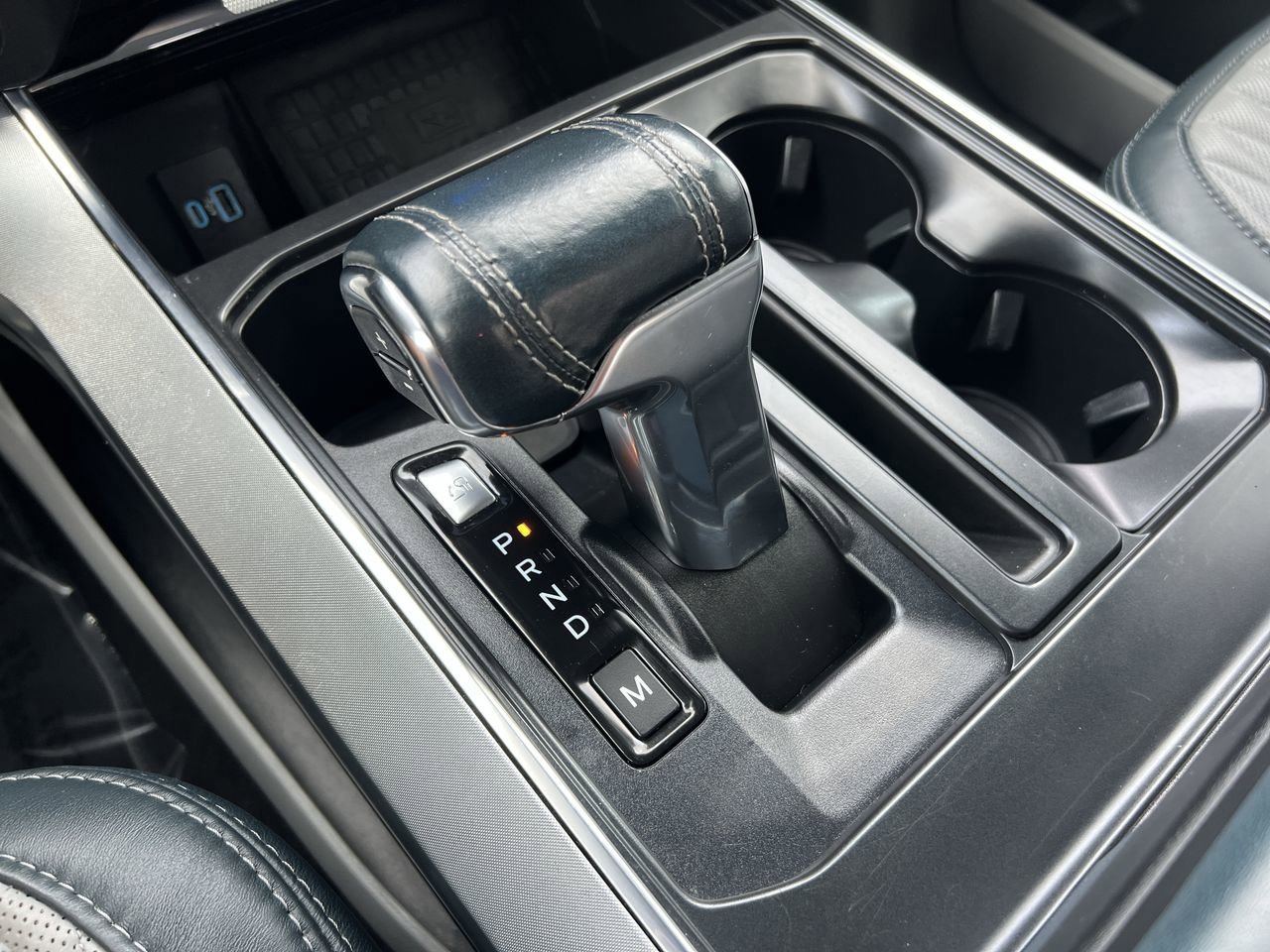 2022 Ford F-150 Limited photo 23