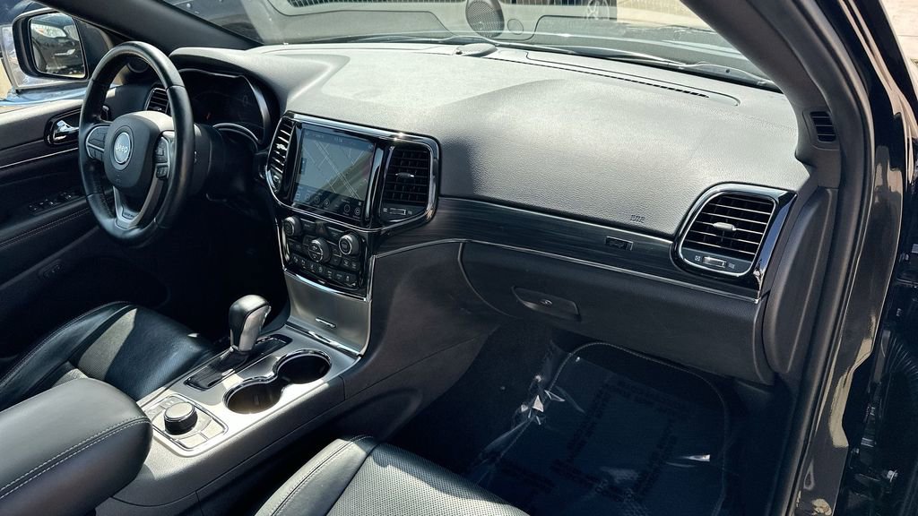 2021 Jeep Grand Cherokee Anniversary Edition photo 27