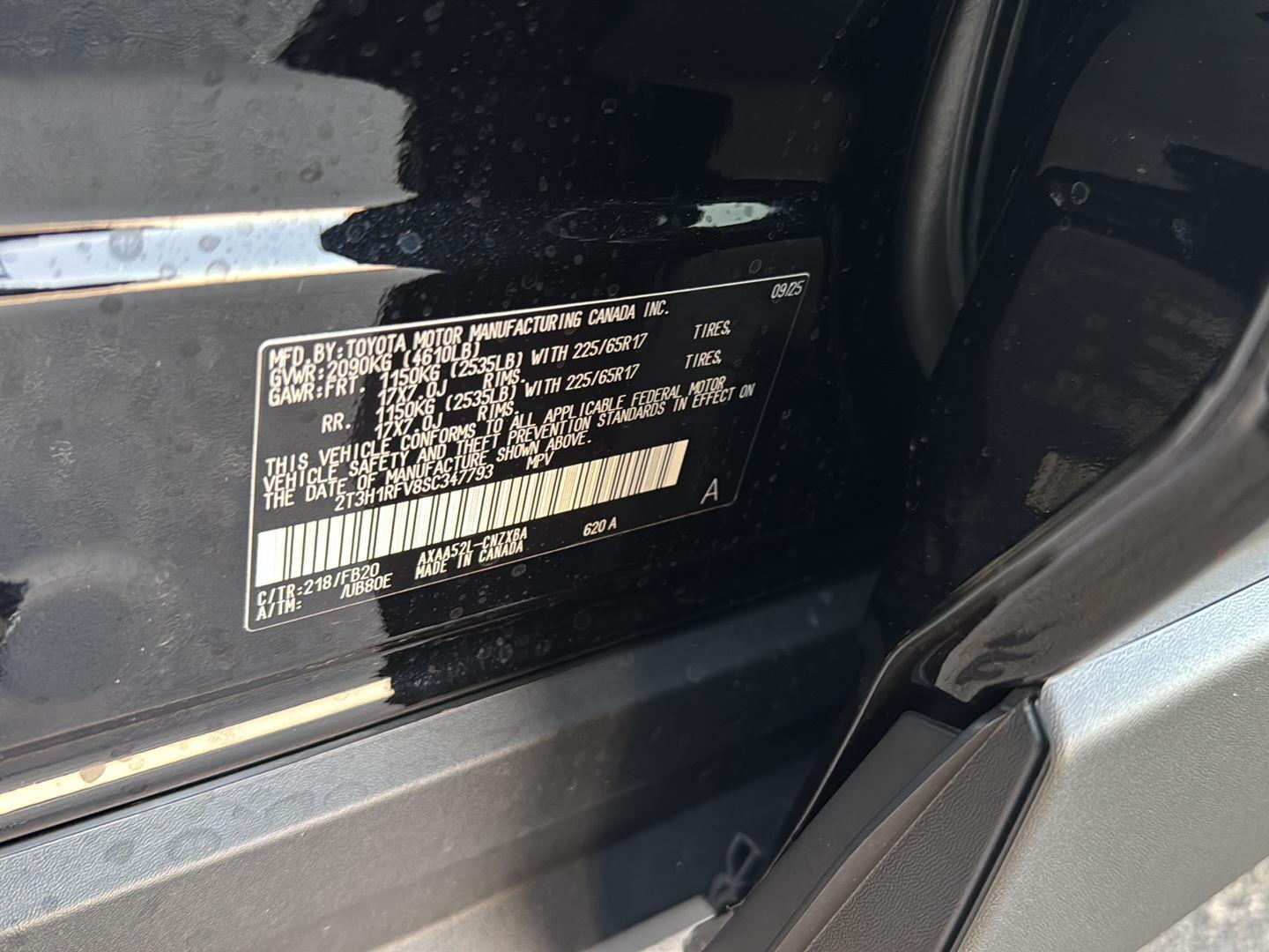 2025 Toyota RAV4 LE photo 24