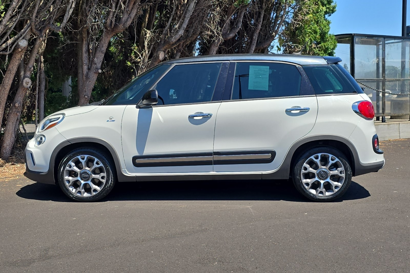 2015 Fiat 500L Trekking photo 6