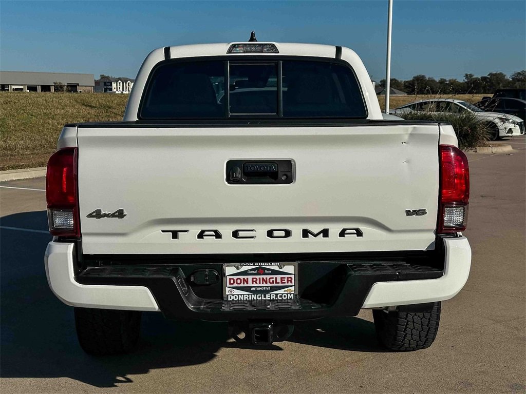 2023 Toyota Tacoma SR photo 4