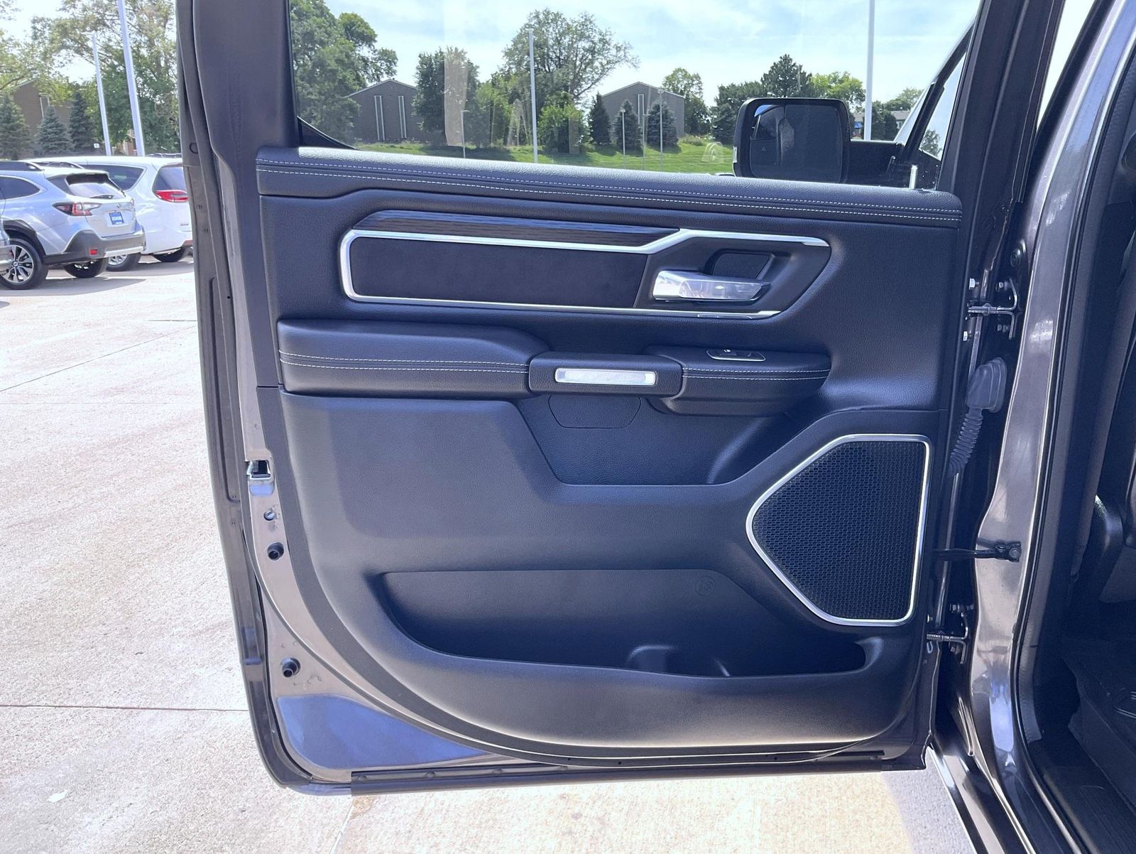 2023 Ram 1500 Laramie photo 20