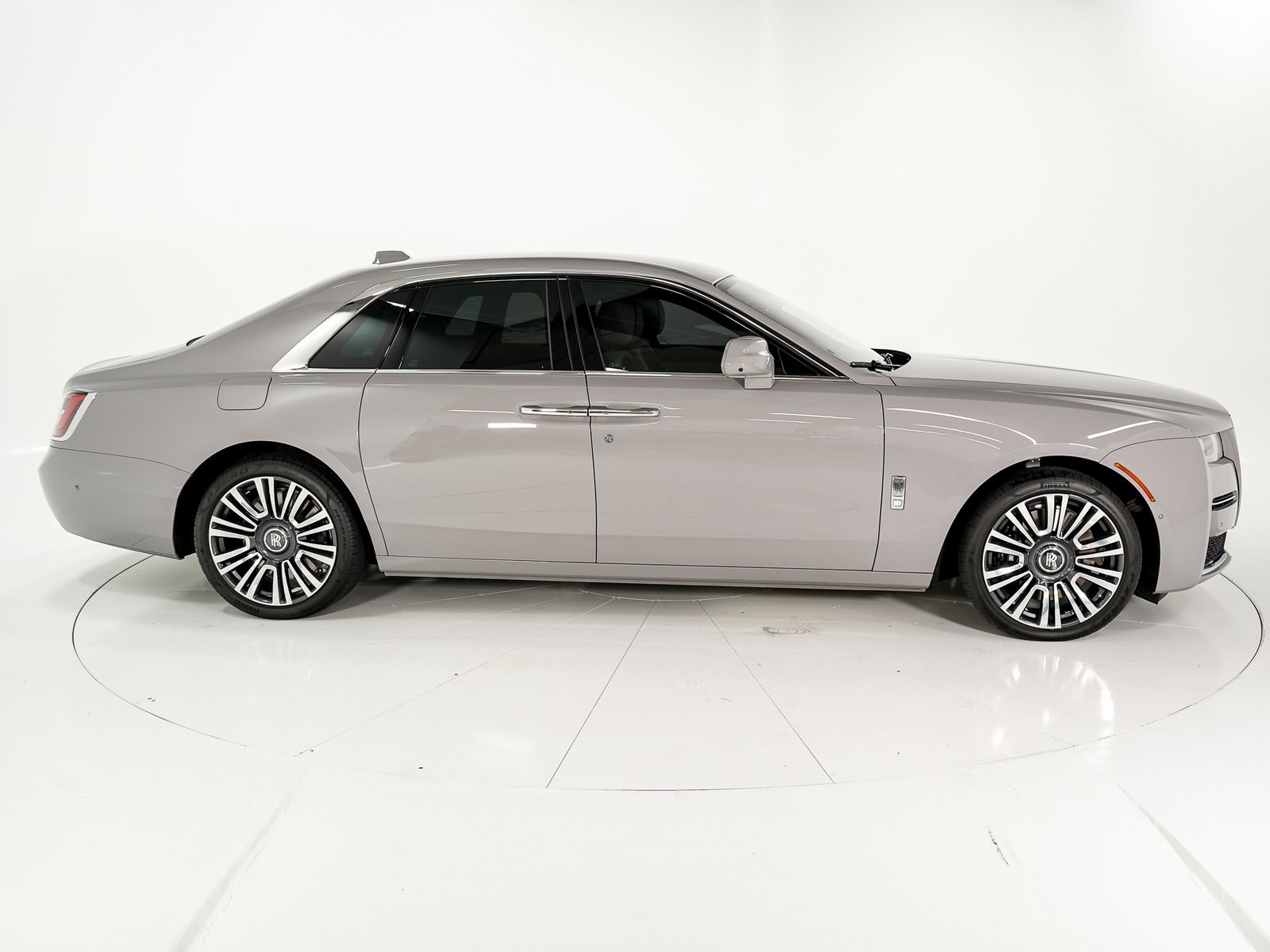 2022 Rolls Royce Ghost RR21 photo 6