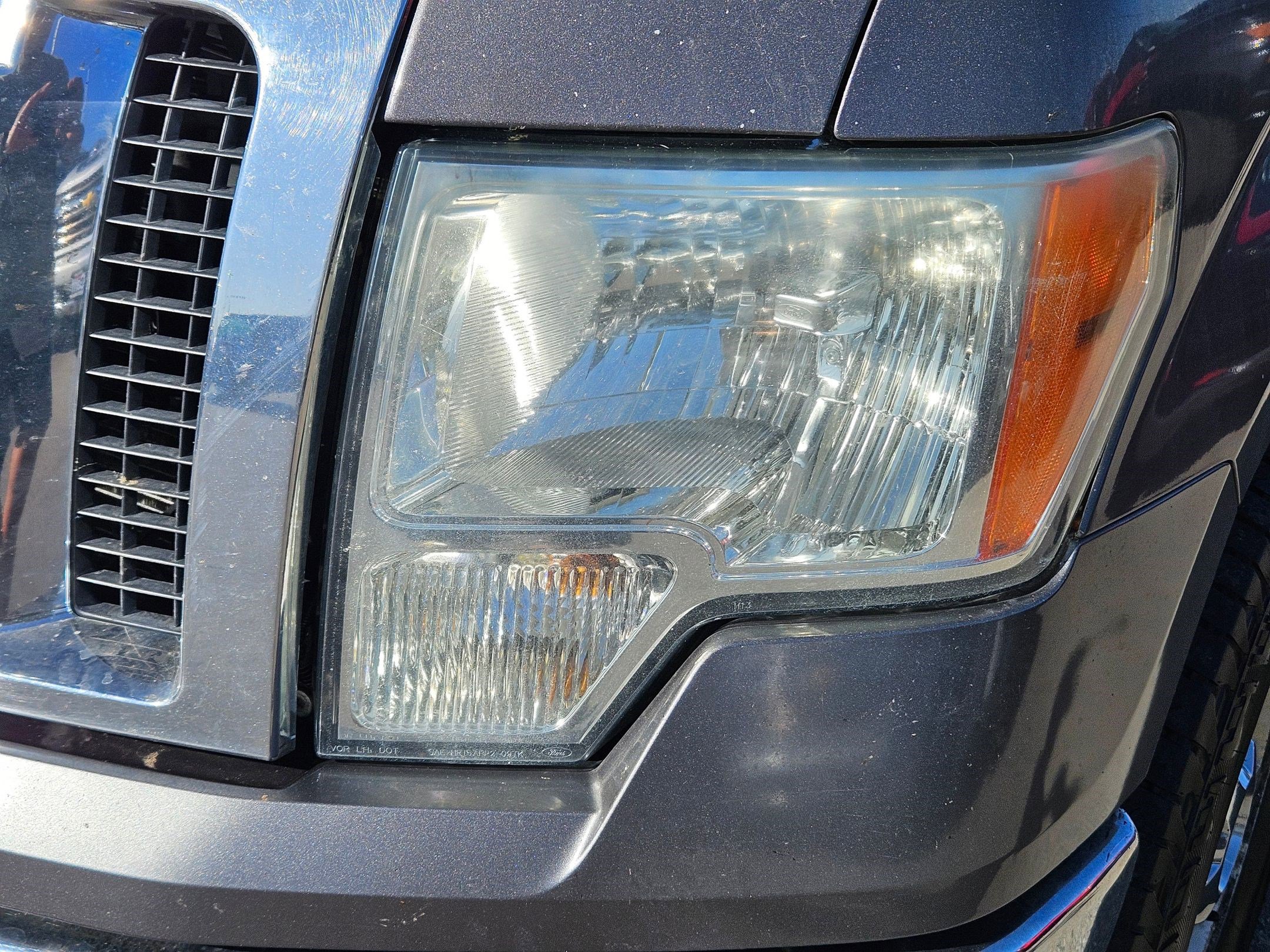 2010 Ford F-150 XLT photo 9