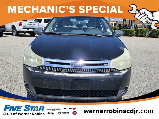 Used 2010 Ford Focus SE with VIN 1FAHP3FN8AW142071 for sale in Warner Robins, GA