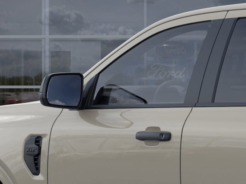 2025 Ford Ranger XLT photo 17