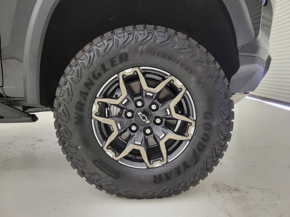 2026 Chevrolet Colorado ZR2 photo 21