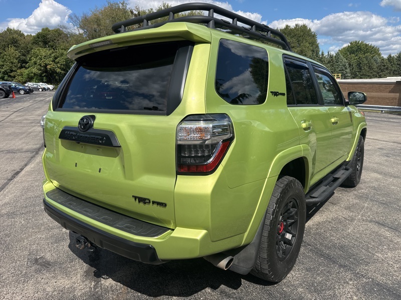2022 Toyota 4Runner TRD Pro Sport photo 2