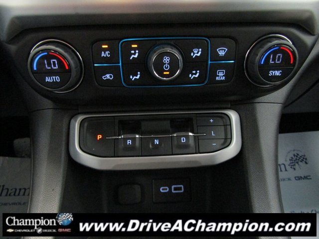 2023 Gmc Acadia SLE photo 25