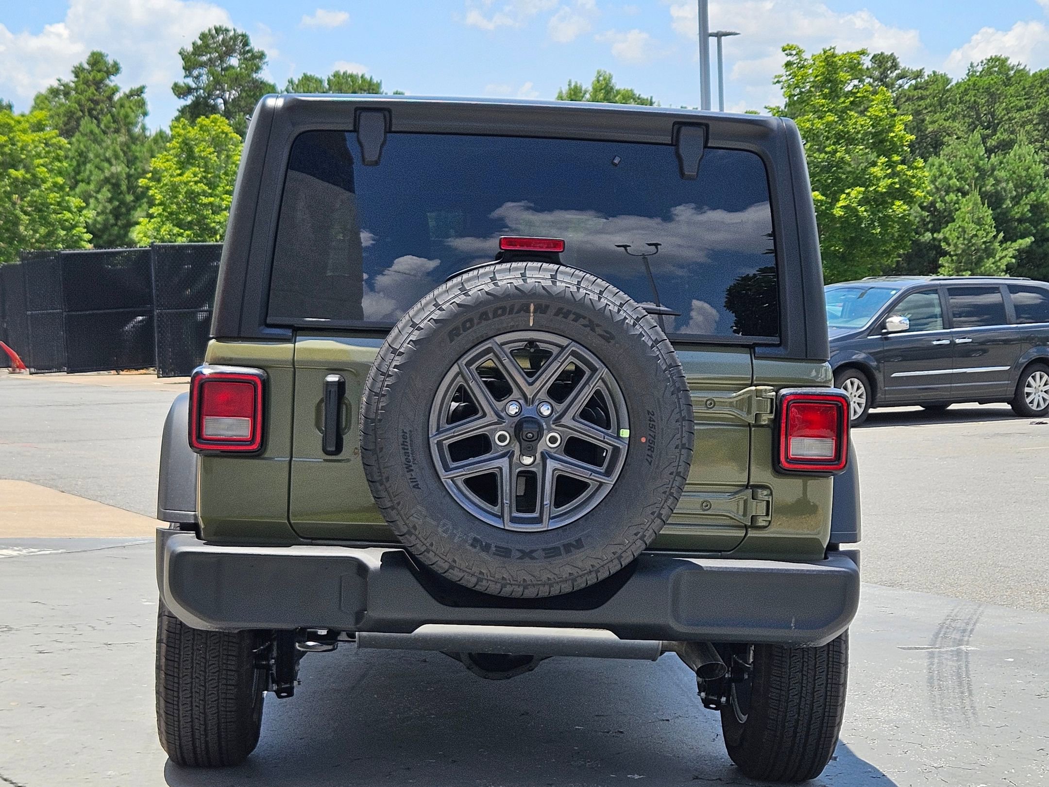 2025 Jeep Wrangler Sport S photo 5
