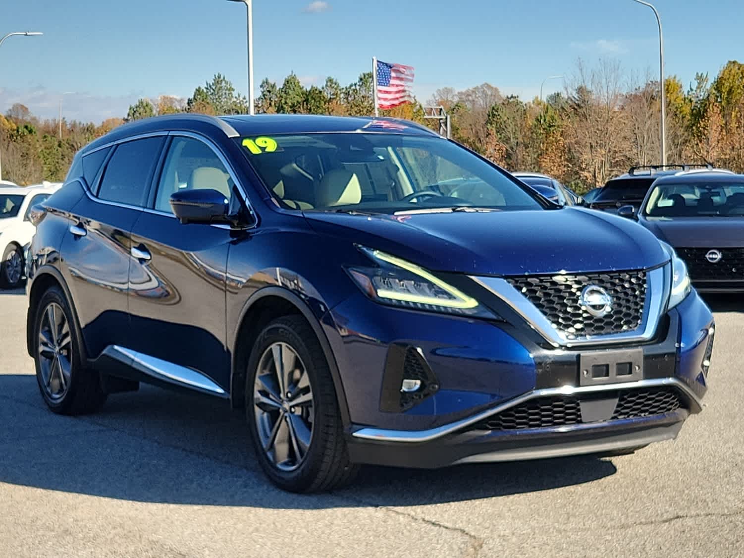 2019 Nissan Murano Platinum photo 2