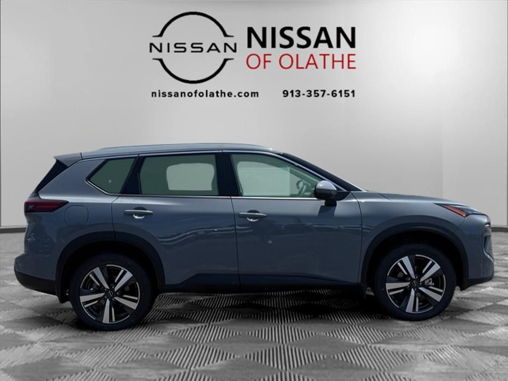 2025 Nissan Rogue SL photo 22