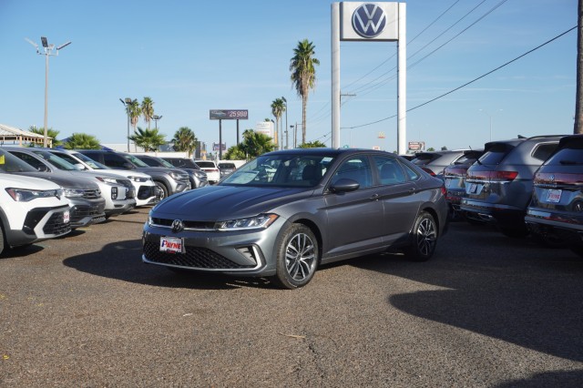 2026 Volkswagen Jetta SE's photo