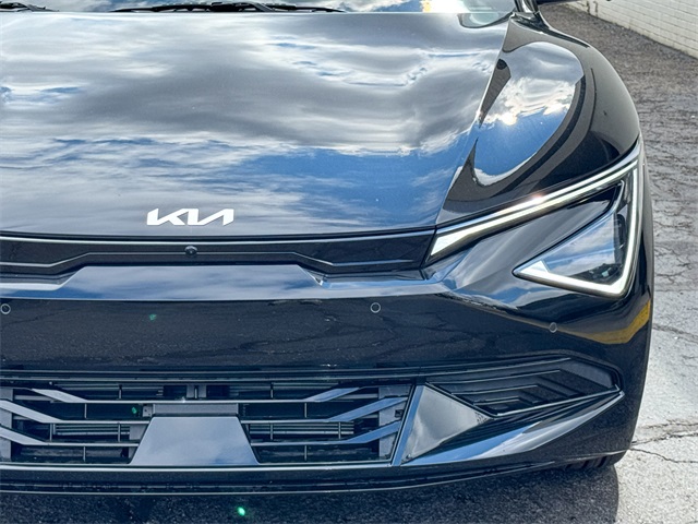 2025 Kia EV6 Wind photo 10