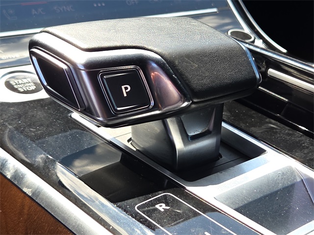 2021 Audi A8 L 55 Quattro photo 20