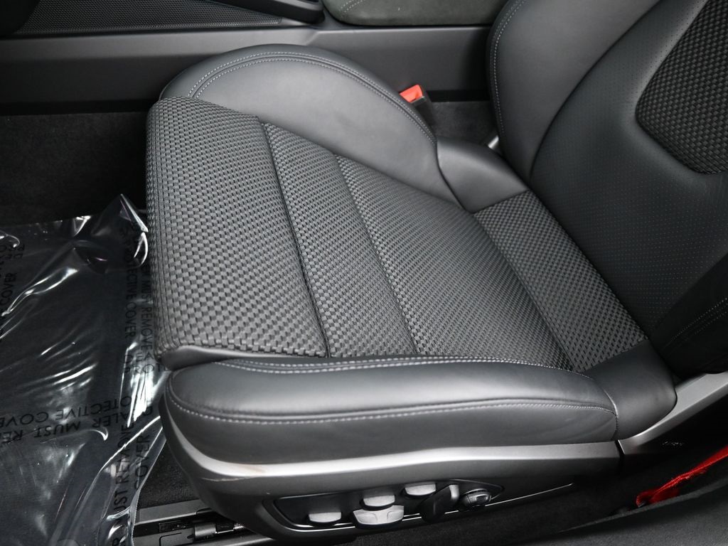 2024 Porsche 911 T photo 18