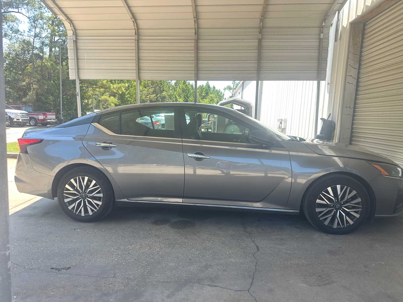 2024 Nissan Altima 2.5 SV photo 6