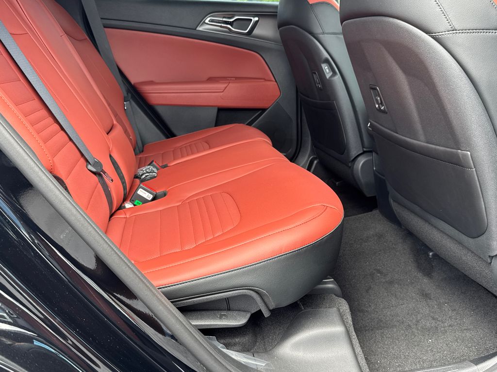 2026 Kia Sportage photo 15