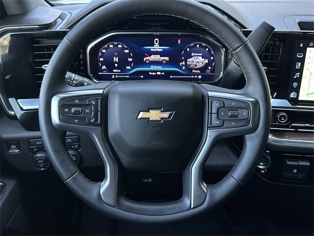 2025 Chevrolet Silverado 1500 LT photo 11