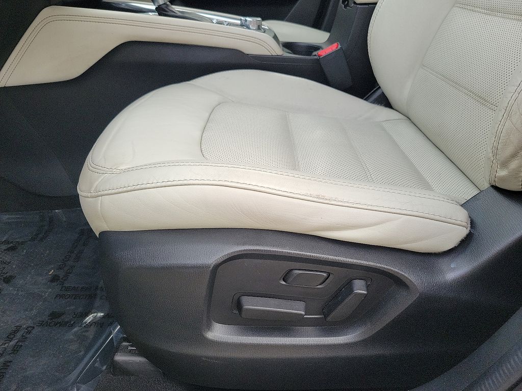 2017 Mazda CX-5 Grand Touring Select photo 14
