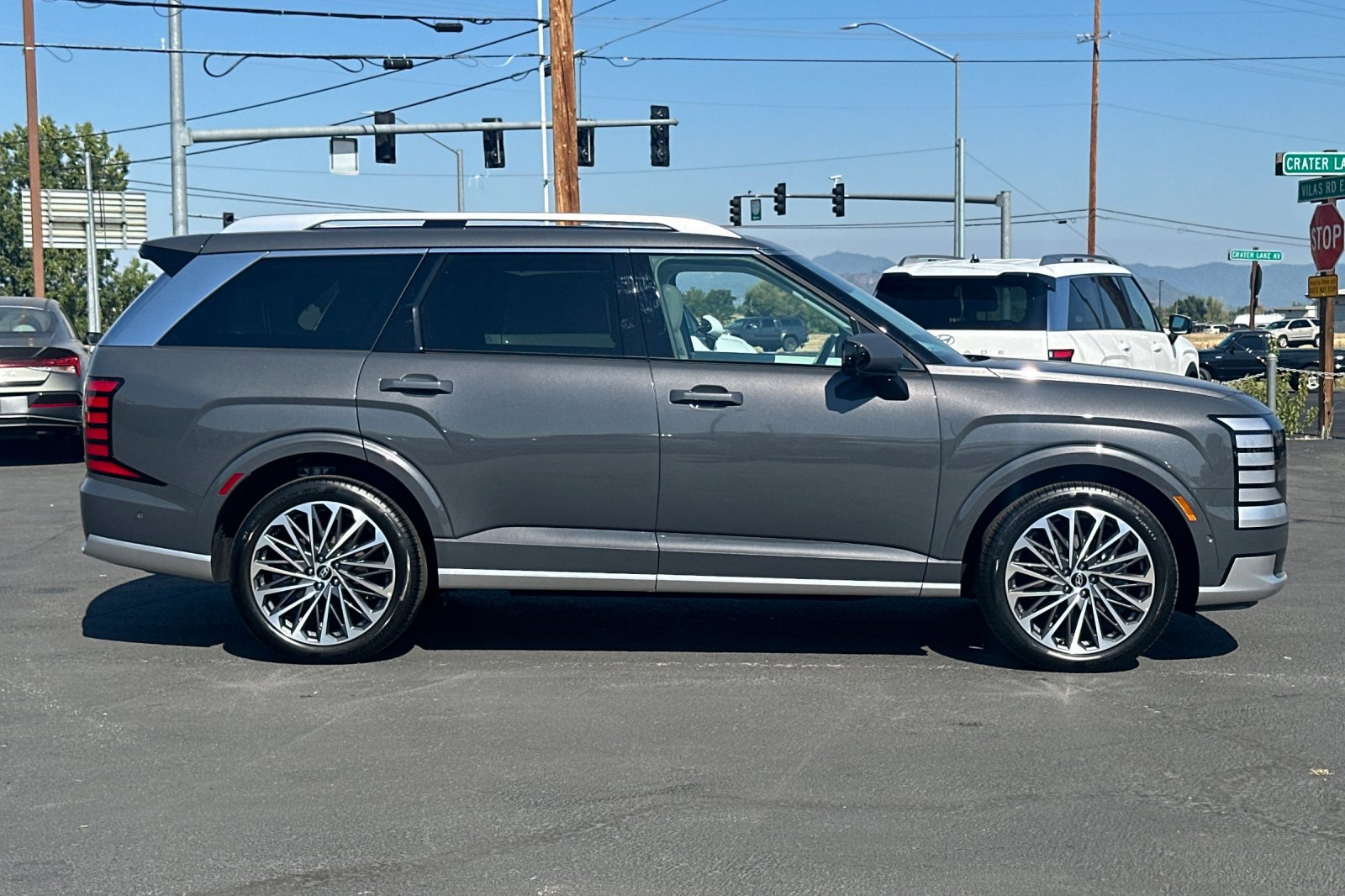 2026 Hyundai Palisade Calligraphy photo 3