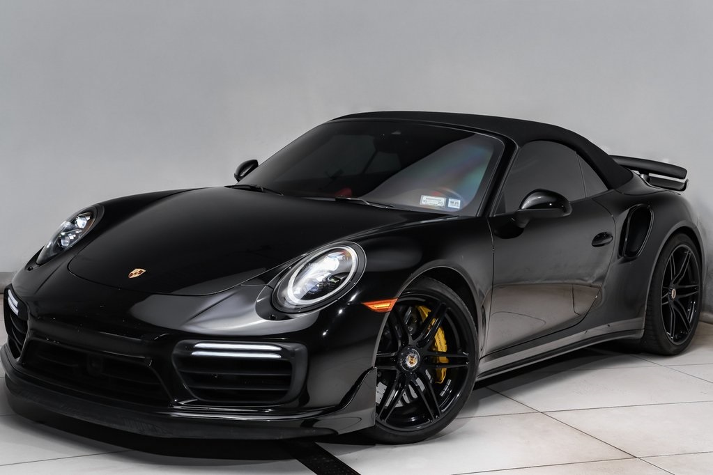 2017 Porsche 911 Turbo S's photo