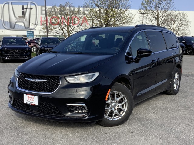 2022 Chrysler Pacifica Touring