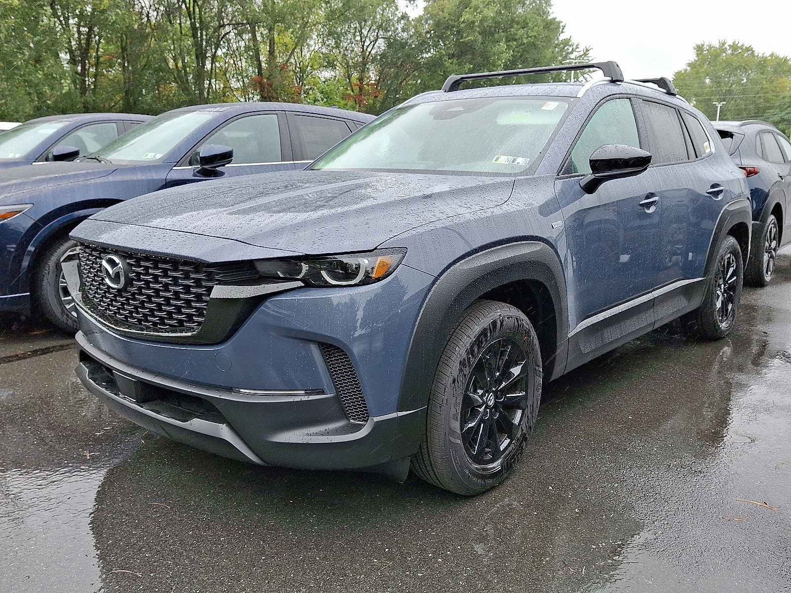 2025 Mazda CX-50 Preferred photo 2