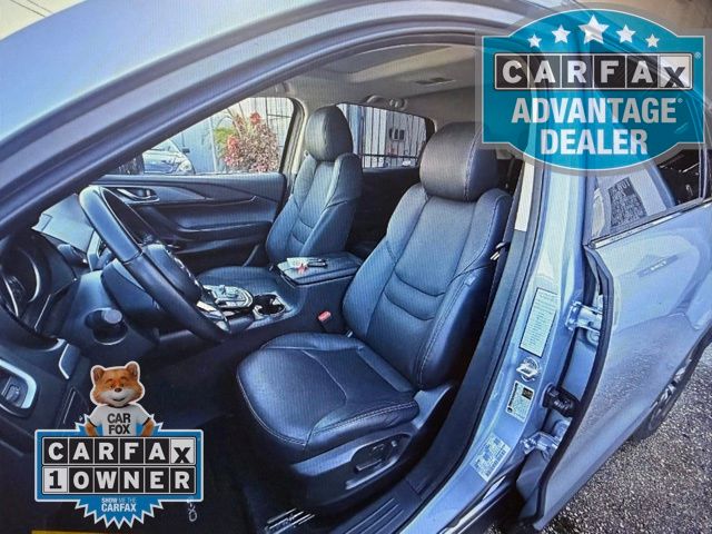 2023 Mazda CX-9 Touring photo 3