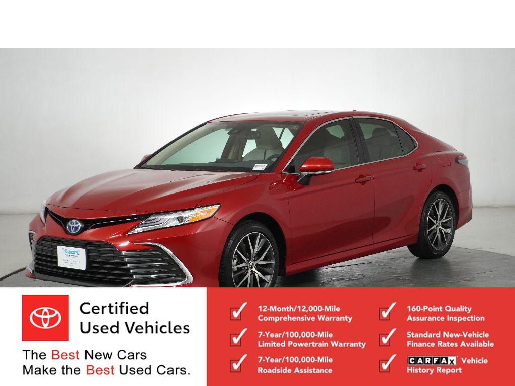 2024 Toyota Camry Hybrid XLE photo 7