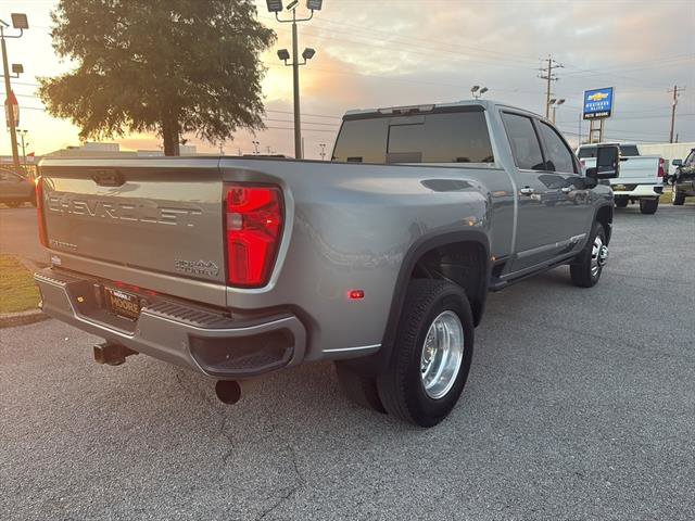 2024 Chevrolet Silverado 3500HD High Country photo 7