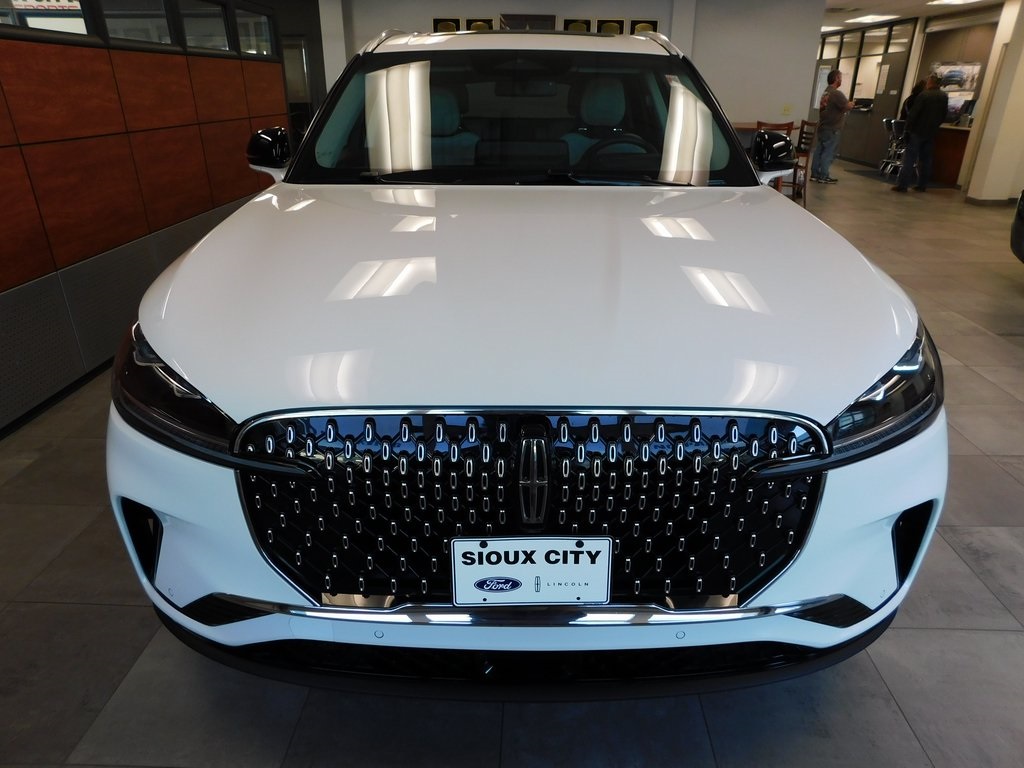 Image of Pre-Owned 2025 Lincoln Aviator Reserve