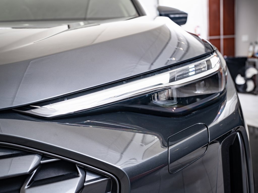 2025 Audi Q5 2.0T Prestige photo 15