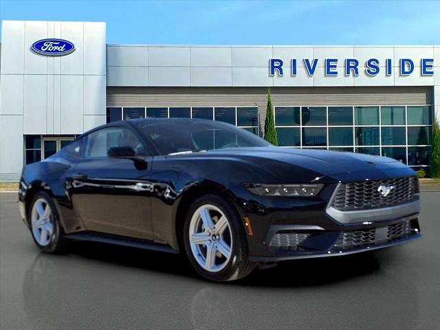 2026 Ford Mustang EcoBoost's photo