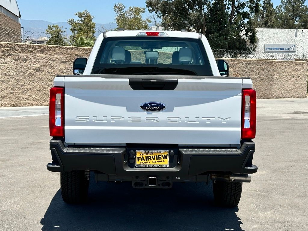 2025 Ford F-250 XL photo 4