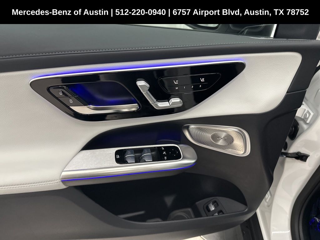 2026 Mercedes Benz GLC 350e 4MATIC photo 9