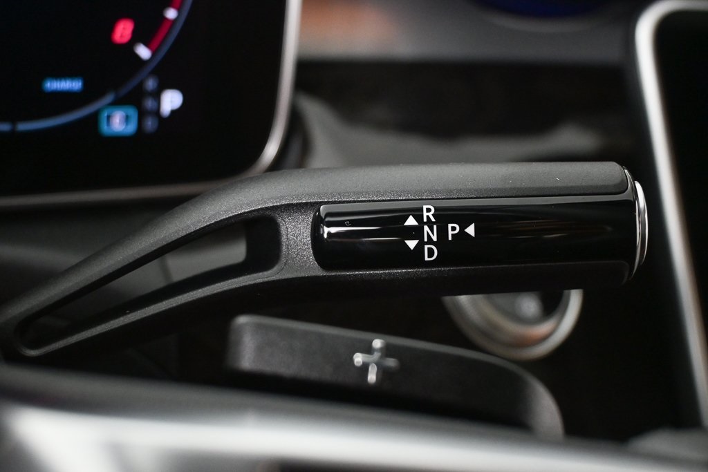2025 Mercedes Benz C 300 photo 14